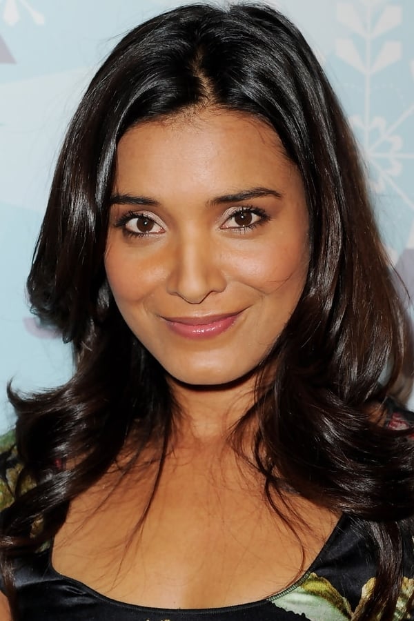 Shelley Conn Profile